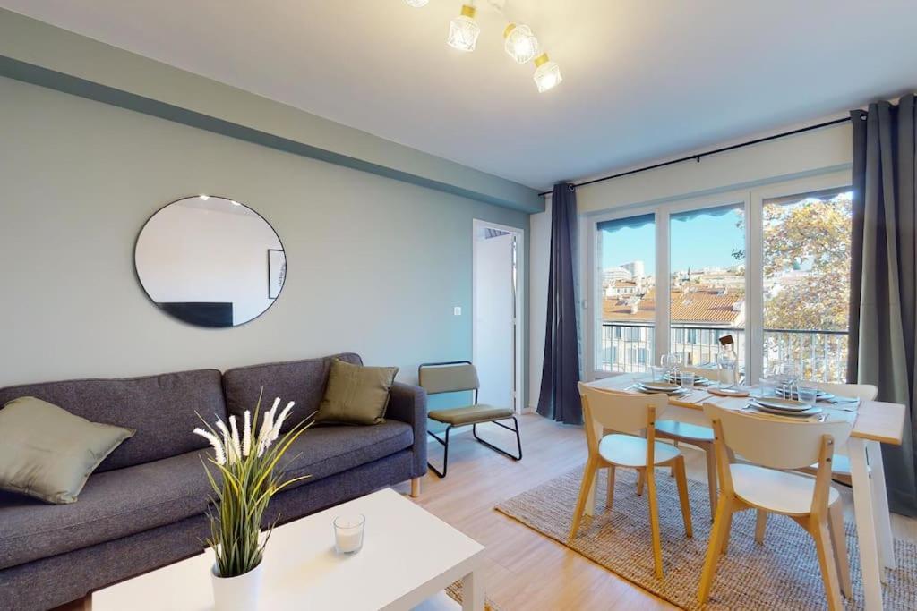 Apartment 4 8 Couchages Avec Exterieur
